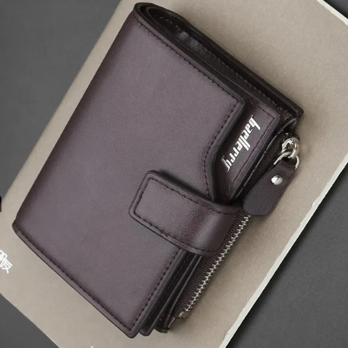 Flip Wallet - Image 1