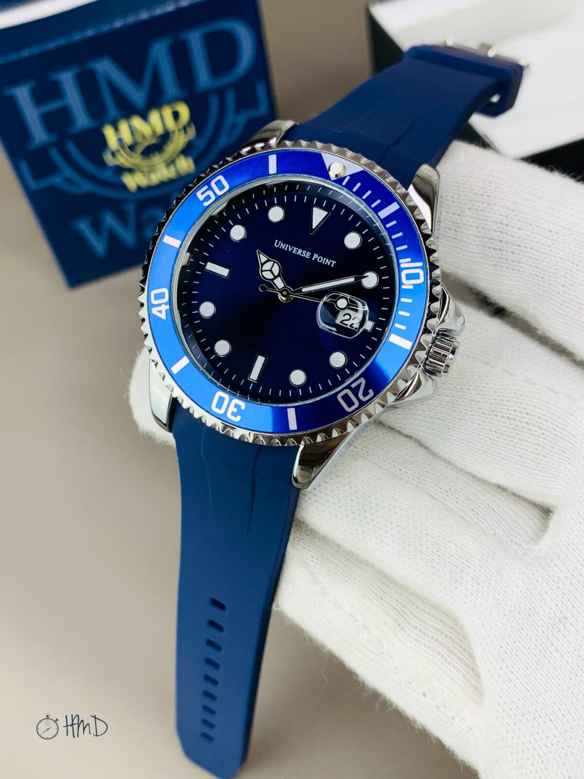 Top Brand Luxury Fashion Silicone Strap Watch for Men - Image 2